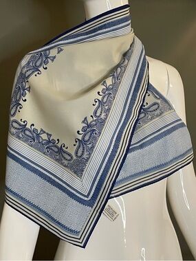 Vintage Sally Gee Paisley Poly Scarf 14 x 44 Good Condition